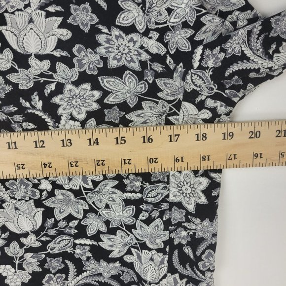 J Jill Wearever Collection Shirt XS Black White Tunic 3/4 Sleeve Boatneck Floral - Picture 7 of 11